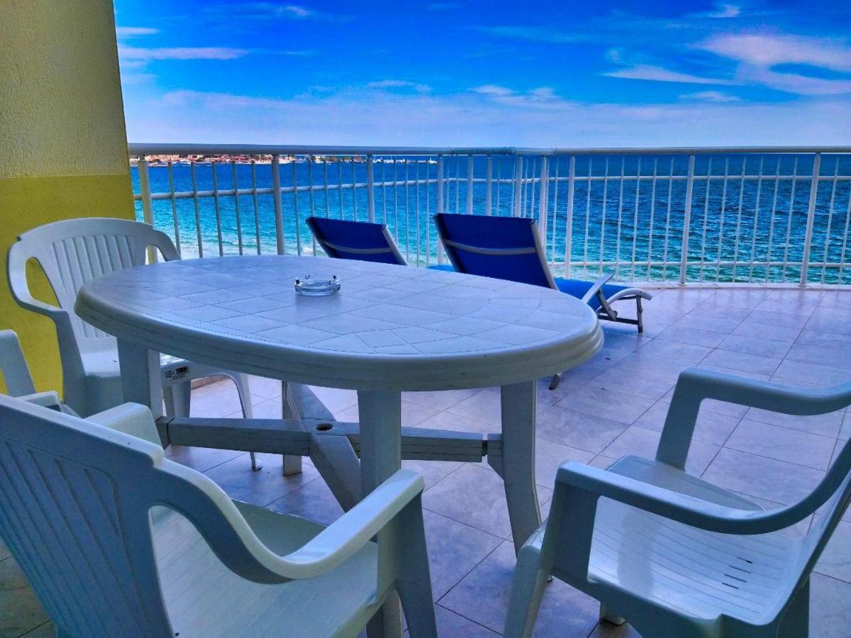 Perla Apartments First Line Nesebar Exterior foto