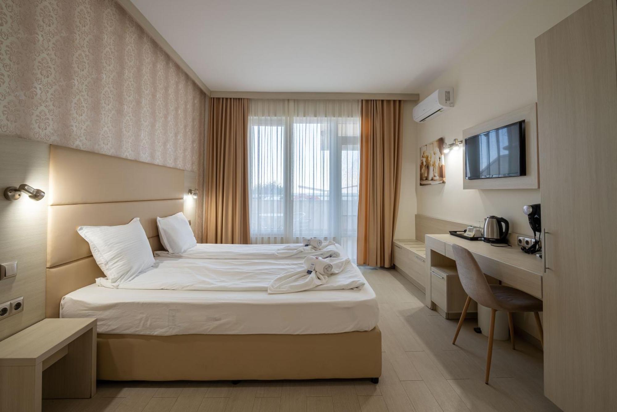 Perla Apartments First Line Nesebar Exterior foto